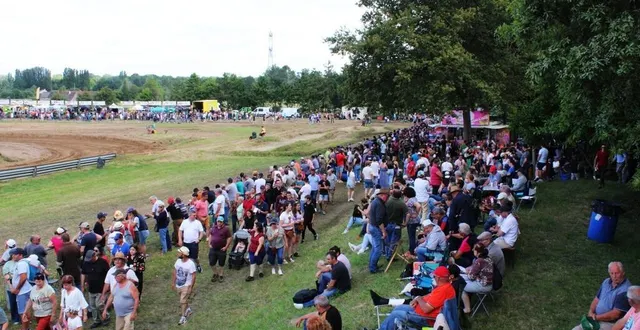 photo  le terrain de la tremblaie, à laigné-en-belin (sarthe), a accueilli près de 4 000 personnes, dimanche 23 juin 2024 à l’occasion du tracto-cross.  &copy;  ouest-france. 