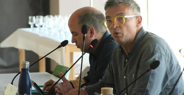 photo  les élus d’opposition, dont philippe mercier et rémi mareau, ont interrogé la mairie sur les projets de guinguettes en cours à sablé-sur-sarthe.  &copy;  le maine libre 