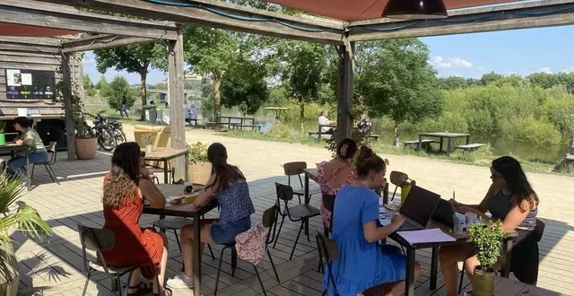 photo  à angers (maine-et-loire), le héron carré souffle cette année sa dixième bougie.  &copy;  ouest-france 