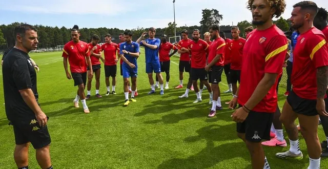 photo  premier entraînement du mans fc sous la direction de patrick videira ce jeudi 27 juin 2024.  &copy;  le maine libre - denis lambert 