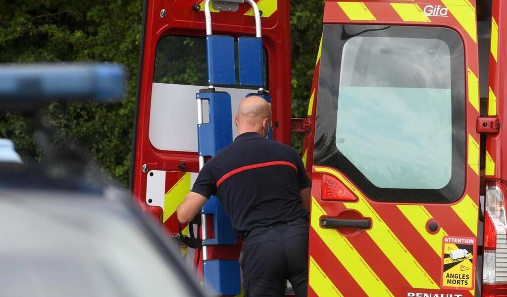 Close to Angers, a truck hit two autos, the driving force says he “fell asleep”