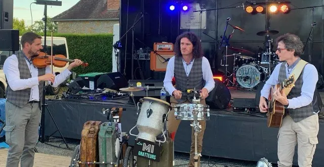 photo  les musiciens se sont succédé sur scène.  &copy;  le maine libre 