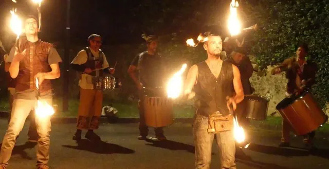 photo  les circassiens de bille de clown.  &copy;  ouest-france 