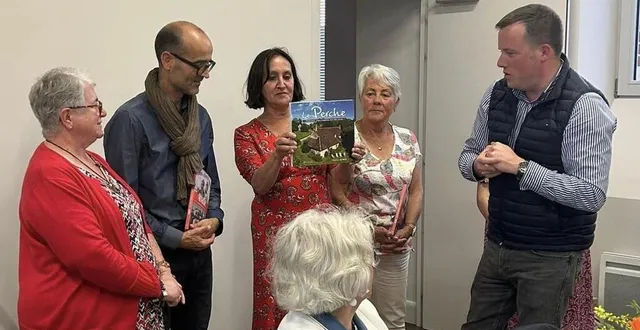 photo  samedi 22 juin 2024, les élus de cerizay ont visité la commune de val-au-perche.  &copy;  val-au-perche 