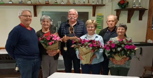 photo  marie-annick et guy hélye l’ont emporté (12-7) face à janine et henri leray lors du concours interne une femme, un homme. 3e, denise et roland delanoë ; 4e, suzanne thomy et coué michel. prochaine date : 17 septembre.  &copy;  ouest-france 