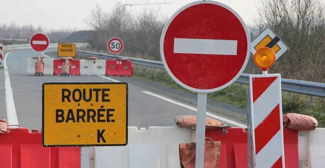 photo  attention, déviations et routes barrées vont se multiplier autour du mans au cours du mois de juillet 2024.  &copy;  archives ouest-france 