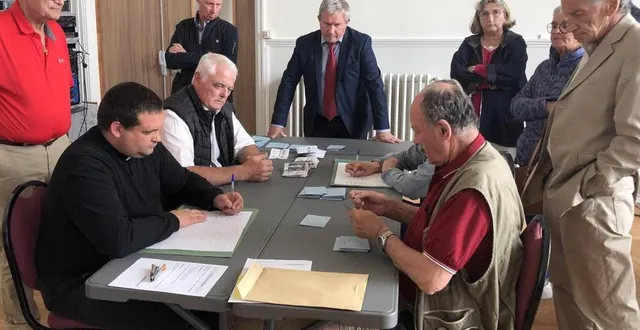 photo  lors du dépouillement au bureau n° 1, à l’hôtel de ville d’argentan dimanche 30 juin 2024.  &copy;  ouest-france 