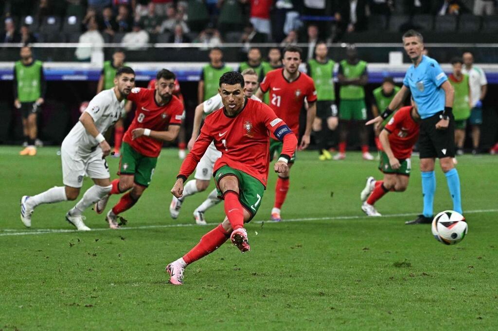 VIDÉO. Portugal - Slovénie : Cristiano Ronaldo fond en larmes après ...