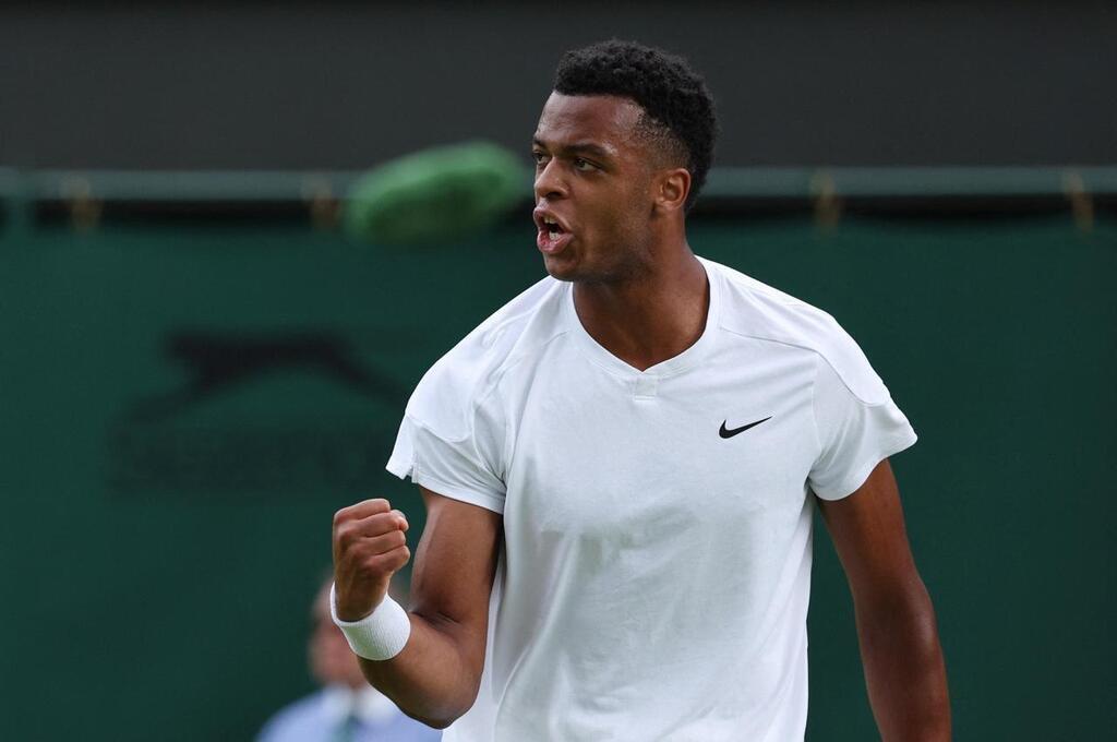 Wimbledon. Première Victoire En Majeur Pour Giovanni Mpetshi Perricard ...