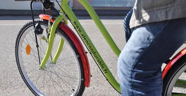 photo  alençon dispose déjà d’un système de prêt de vélos, à la maison de la vie associative.  &copy;  archives ouest-france 