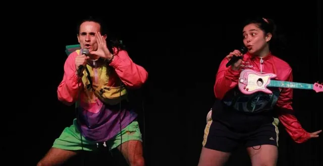 photo  antoine 4 000 et marie-france ont enflammé la scène, vendredi.  &copy;  corentin piou 