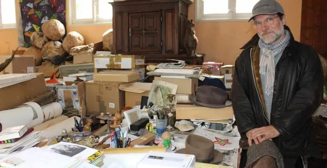 photo  alexandre mostras se lance dans la création d’un ouvrage pédagogique sur l’œuvre de jean-luc parant.  &copy;  ouest-france 