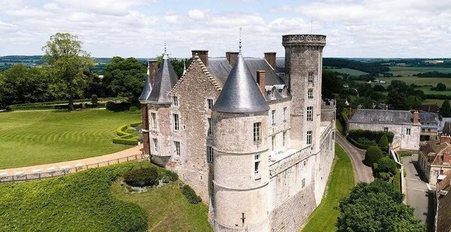 photo  le château de montmirail.  &copy;  archives le maine libre 