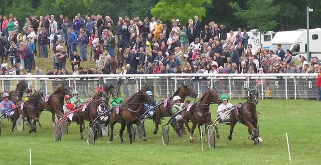 photo  sept courses dimanche 7 juillet 2024 sur l’hippodrome de montmirail.  &copy;  archives le maine libre 