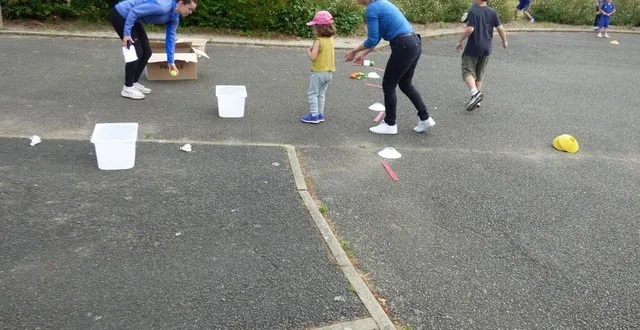 photo  pour l’avant-dernier jour d’école, les élèves du bourg-joly, à cré-sur-loir, ont participé à de nombreux jeux autour du sport.  &copy;  ouest-france 