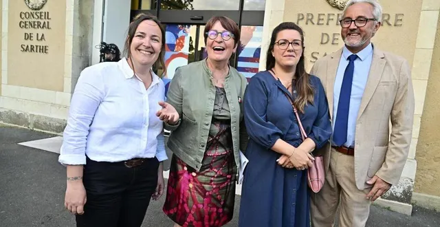 photo  quatre des cinq députées et député réélus en sarthe dimanche 7 juillet 2024 : élise leboucher et marietta karamanli (nouveau front populaire) ainsi que julie delpech et éric martineau (majorité présidentielle).  &copy;  photo vincent michel / ouest-france 