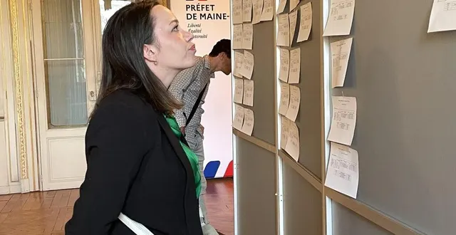 photo  dimanche soir, clémence lascaud, candidate du rassemblement national dans la 7e circonscription de maine-et-loire, était très attentive aux résultats des différentes communes.  &copy;  ouest-france 