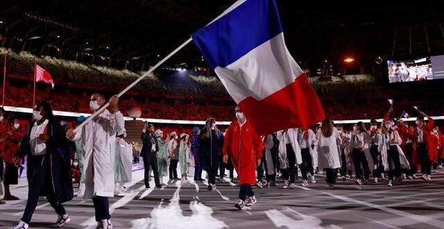photo l’équipe de france olympique lors de la cérémonie d’ouverture des jeux de tokyo en 2021. © photo : odd andersen/afp