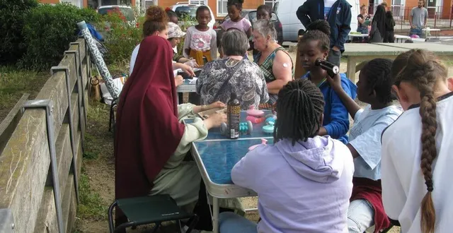 photo  les vacances ont bien commencé lundi rue de turquie, aux sablons.  &copy;  ouest-france 