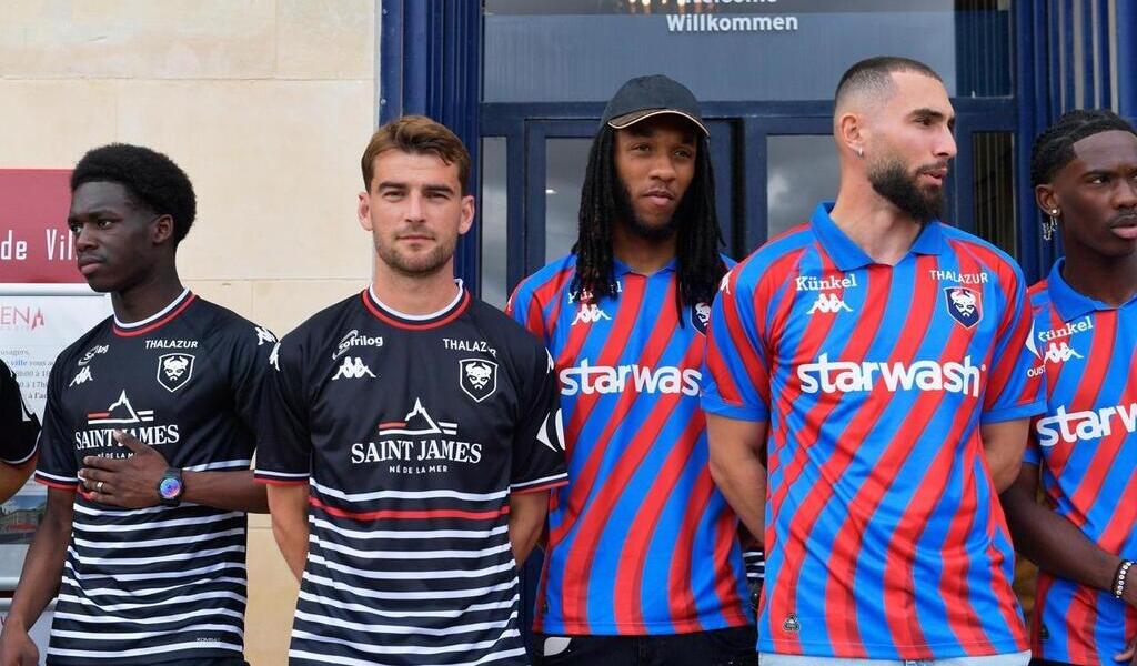 EN IMAGES. Le SM Caen dévoile ses maillots pour la saison 20242025