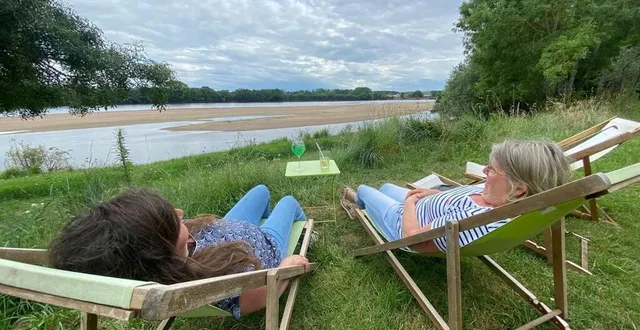 photo  la vue sur la loire est incontestablement le point fort de la guinguette la croisette, à béhuard, au sud d’angers (maine-et-loire).  &copy;  ouest-france 