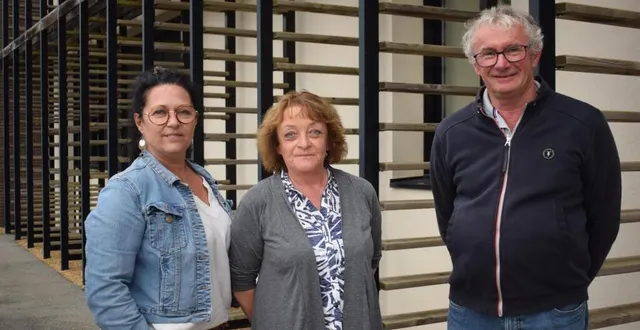 photo  isabelle tennerel, odile david et didier chevallier, élus vergonnais, lancent un concours de blasons pour représenter la commune déléguée.  &copy;  ouest-france. 
