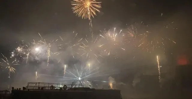 photo  le feu d’artifice de sablé-sur-sarthe sera tiré au-dessus du port, face au château.  &copy;  archives le maine libre 