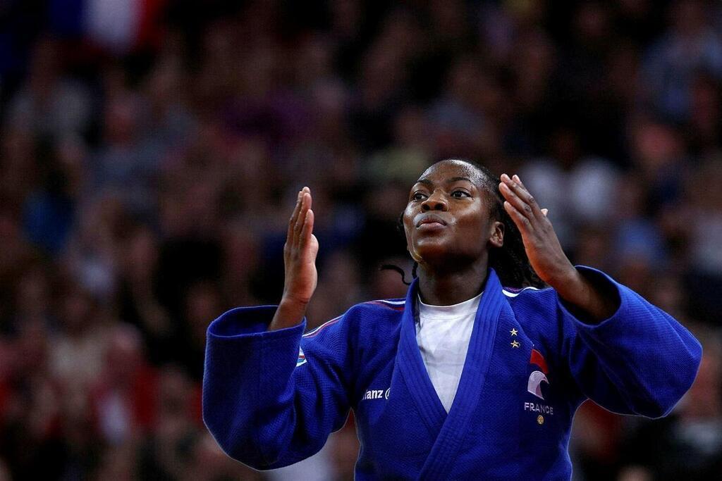 JO 2024. Clarisse Agbégnénou brandira la flamme en haut de la tour