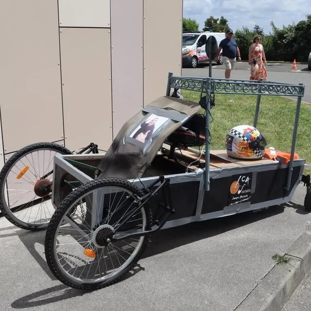 photo certains participants viennent avec humour et décontraction.  ©  ouest-france