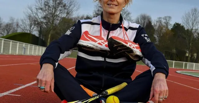 photo  sandrine lagrée sera le relais de la flamme olympique ce lundi 15 juillet 2024 à 12 h 40 dans le xiiie arrondissement de paris.  &copy;  archives le maine libre - yvon loué 