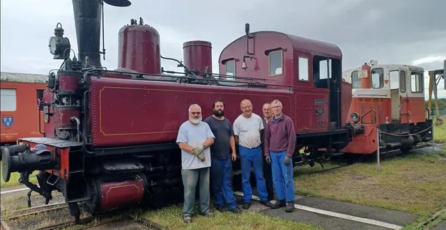 photo  le président jean françois buckmann et son équipe devant la chéronne.  &copy;  ouest-france 