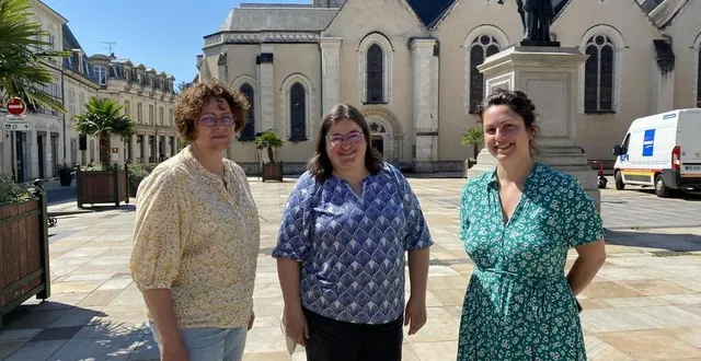 photo  le pays d’art et d’histoire de la vallée du loir, représenté ici par mathilde estadieu (à gauche) et paola perseille (à droite), accompagnées de carine ménage, adjointe à la culture à la flèche, présente son programme estival.  &copy;  ouest-france 
