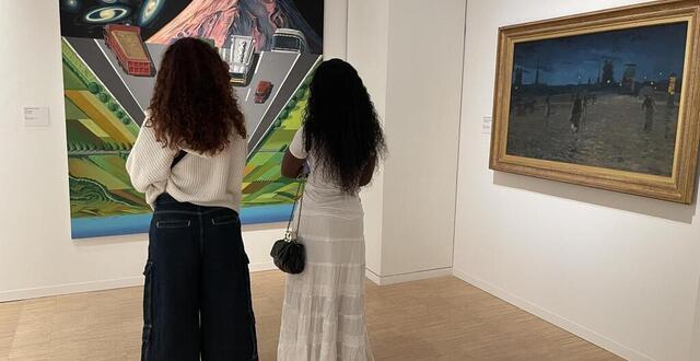 photo  marine et davina, deux touristes passionnées d’art.  ©  ouest-france 