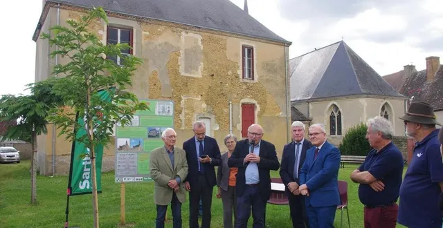 photo  lancement d’une collecte de dons avec la fondation du patrimoine.  &copy;  le maine libre 