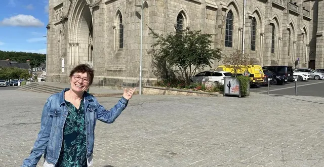 photo  dominique costentin devant l’église saint-germain de flers (orne).  &copy;  ouest-france 