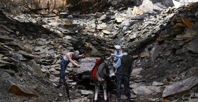 photo  la mine bleue est une plongée dans le passé minier à 126 mètres sous terre. avec, en sus cet été, quatre soirées « en immersion complète. »  &copy;  franck dubray / ouest france 