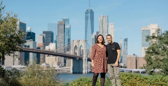 photo  anne et antoine chérel parlent de leurs propres expériences sur leurs quatre blogs. comme ici lors d’un récent séjour à new york.  &copy;  partir en voyage 