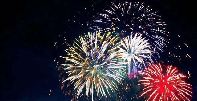 photo  le feu d’artifice sera suivi d’une animation musicale.  &copy;  archives le maine libre 