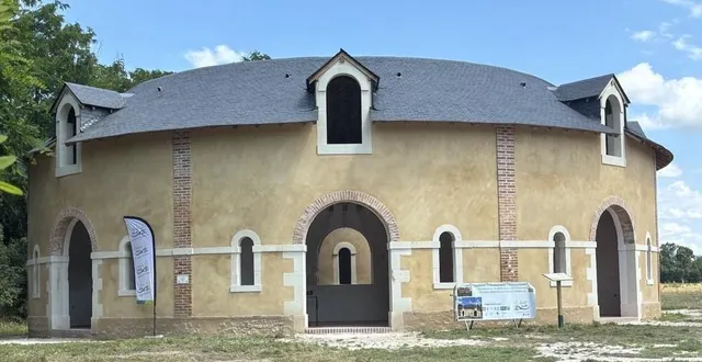 photo  la jumenterie du lude a fait peau neuve avec le chantier-école de la cham  &copy;  . ouest-france 