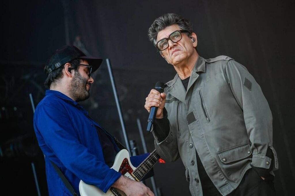 Marc Lavoine et son orchestre symphonique sur la scène de la Brest