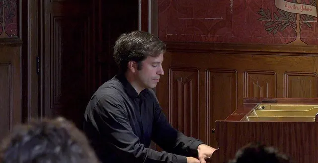 photo  jacques dor, pianiste et directeur artistique du festival musique, organisé par l’association musique en braye (photo d’archives).  &copy;  ouest-france 
