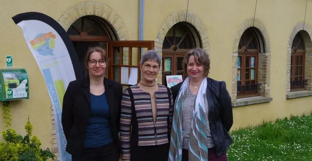 photo  hélène guiet, denise ancellet et laurence mauve-guiet ont créé les différents parcours.  &copy;  le maine libre 