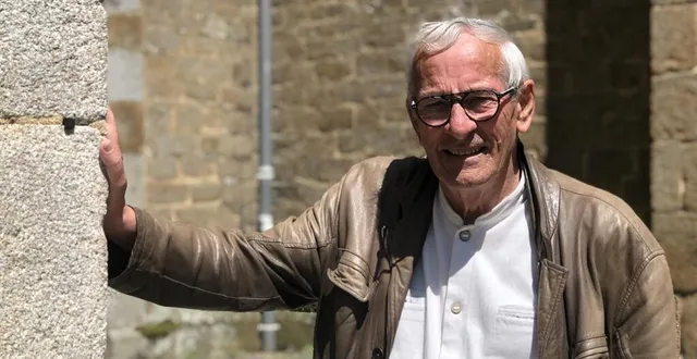 photo  claude guibout est greeter à la carneille (orne).  &copy;  ouest-france 