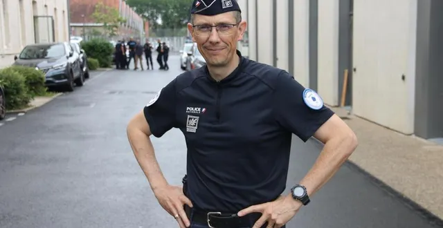 photo  le commissaire divisionnaire frédéric ménard est le nouveau directeur départemental de la police nationale, en sarthe.  &copy;  ouest-france 