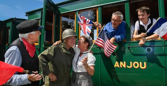 photo  l’arrivée des américains à angers a été célébrée comme il se doit par les habitants en 1944. l’association des amis du petit-anjou va reconstituer ces scènes de liesse les 10 et 11 août lors des 80 ans de la libération.  &copy;  co - laurent combet 