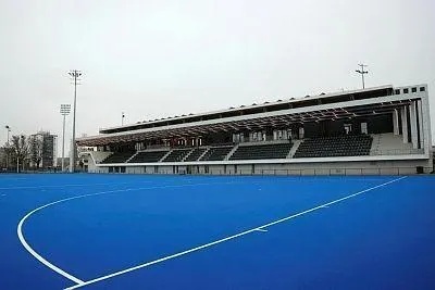photo  les rencontres des équipes de france olympique de hockey sur gazon se déroulent au stade yves-du-manoir de colombes (hauts-de-seine).  &copy;  photo : thomas samson / afp 