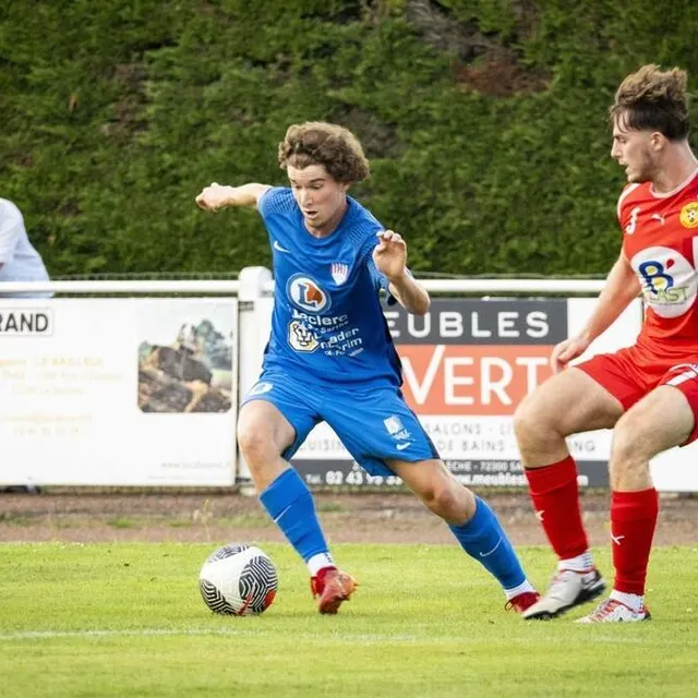 photo armand gillet a ouvert la marque pour sablé.  ©  dominique breugnot.