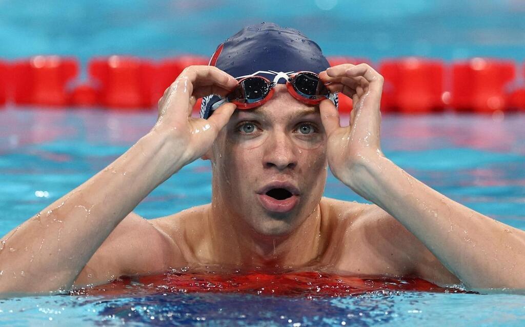 JO 2024 Natation. De retour dans le bassin, Léon Marchand assure en