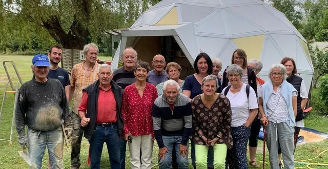 photo  les bénévoles se sont retrouvés lors de trois réunions de préparation pour élaborer le programme de la 22e fête du blé au pain à vaas (sarthe).  &copy;  ouest-france 