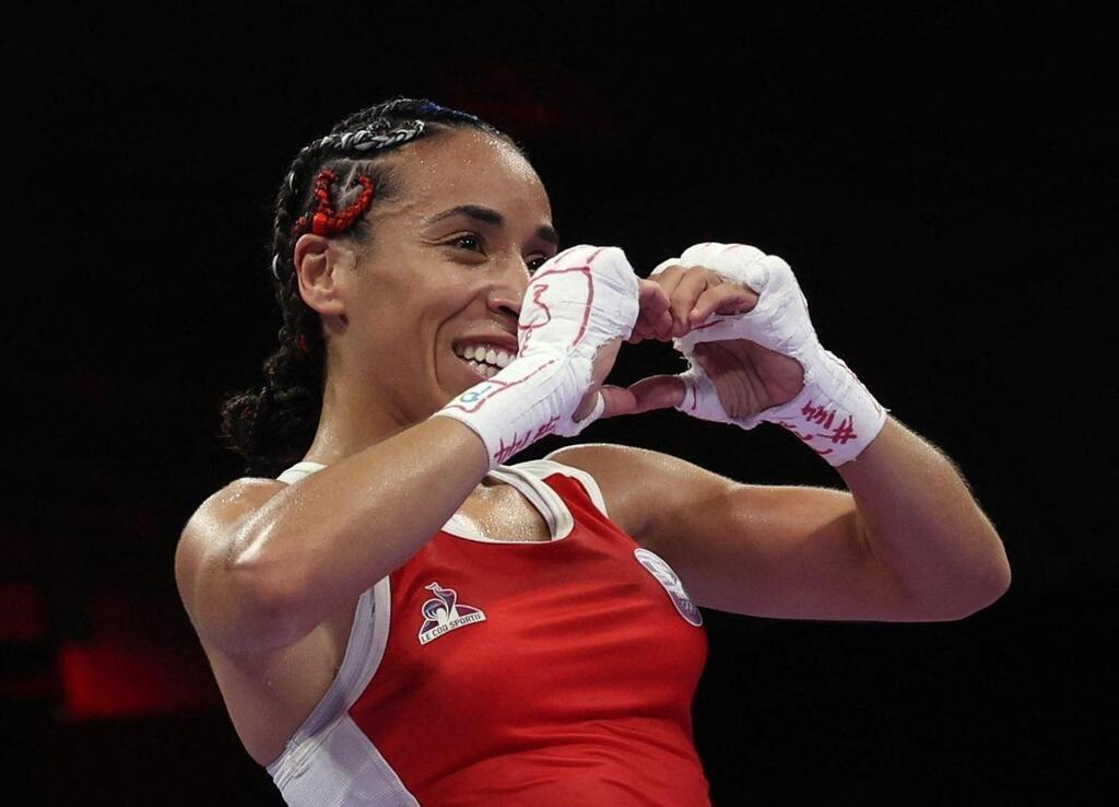 JO 2024 Boxe. La Française Wassila Lkhadiri, vainqueur aux points